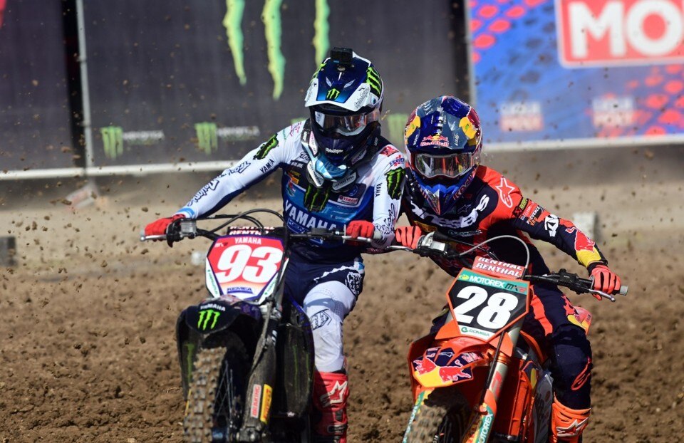 Tripletta Pirelli nel Mondiale Motocross 2022