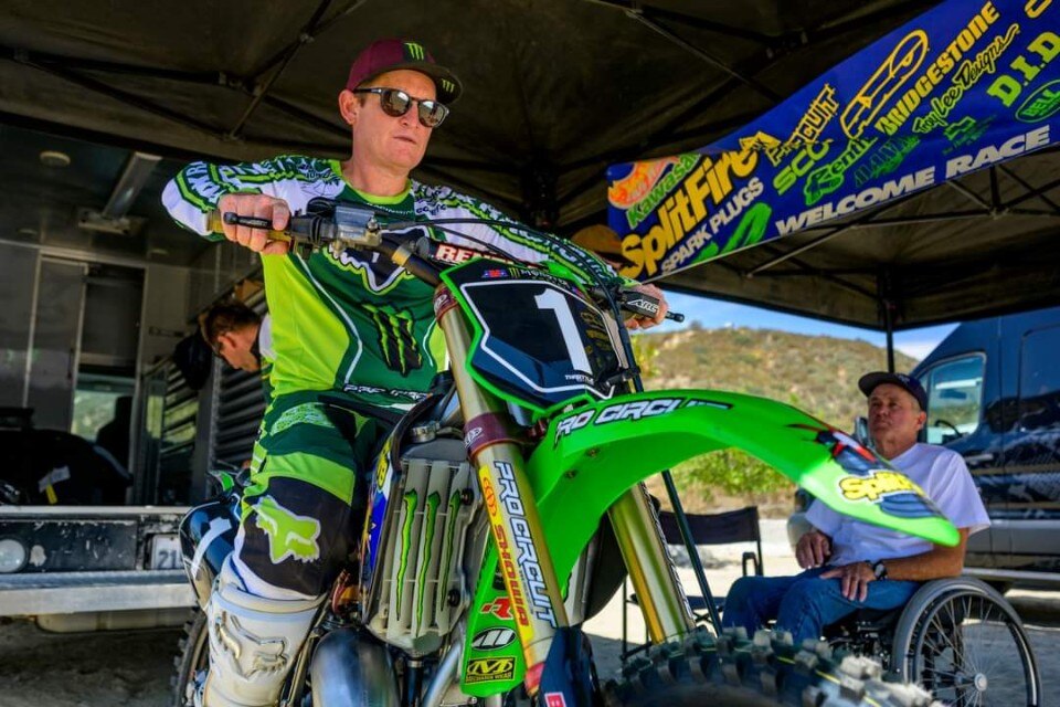 Ricky Carmichael on a KX 125 2 Stroke - VIDEO