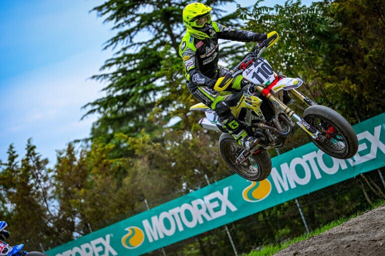 A Ortona il Trofeo delle Regioni Supermoto A Ortona il Trofeo delle Regioni Supermoto