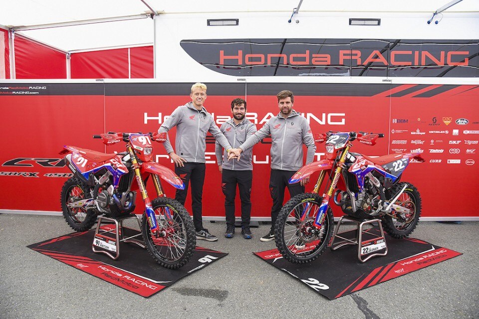 Watson e Oldrati rinnovano con Honda RedMoto