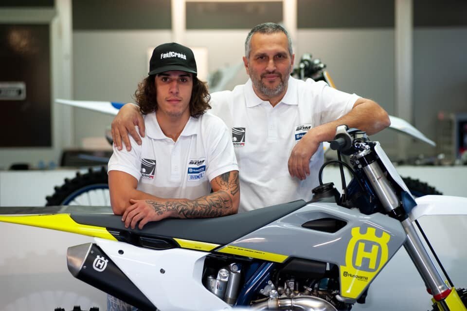 SDM Corse - Aviometal MX Team con Nicholas Lapucci  SDM Corse - Aviometal MX Team con Nicholas Lapucci