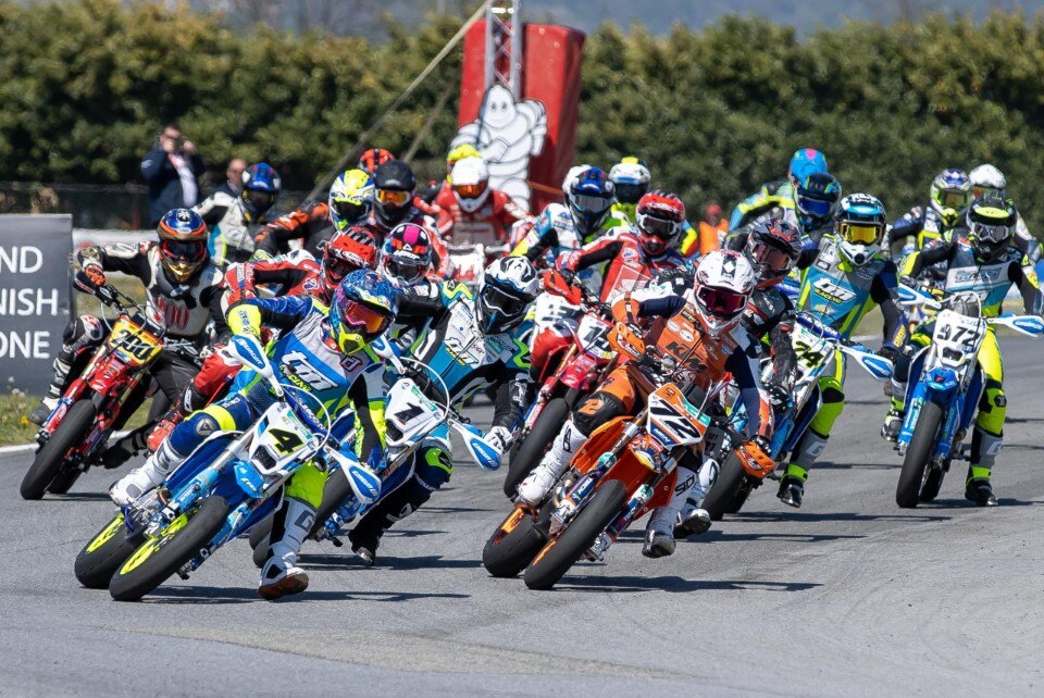Mondiale SuperMoto: griglia al completo per il GP del Piemonte