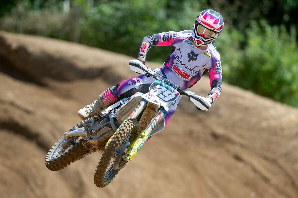 MXGP: Roan van de Moosdijk operato alla clavicola 