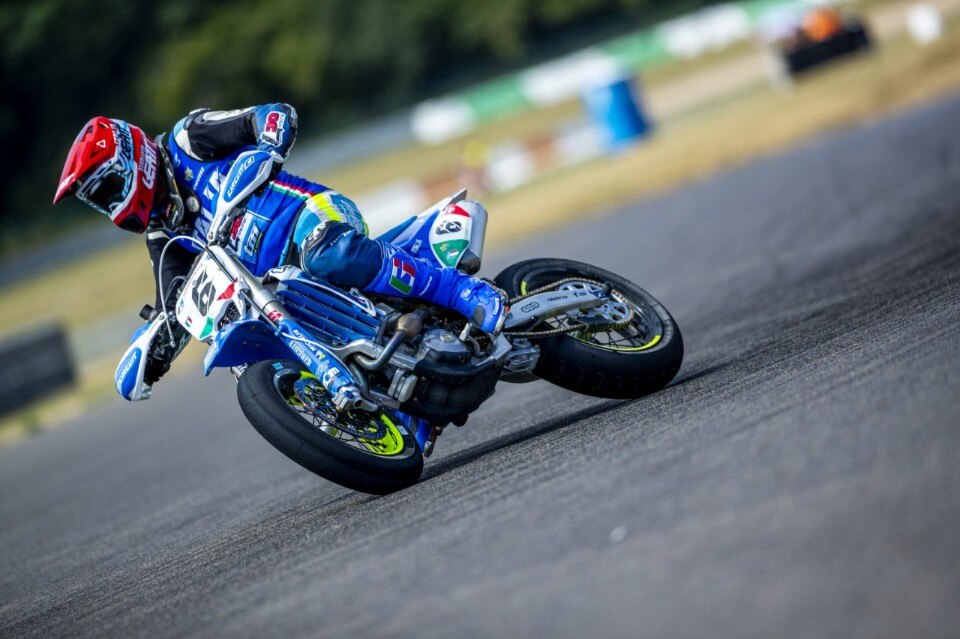 Supermoto delle Nazioni: l'Italia punta al podio nella gara di casa Supermoto delle Nazioni: l'Italia punta al podio nella gara di casa