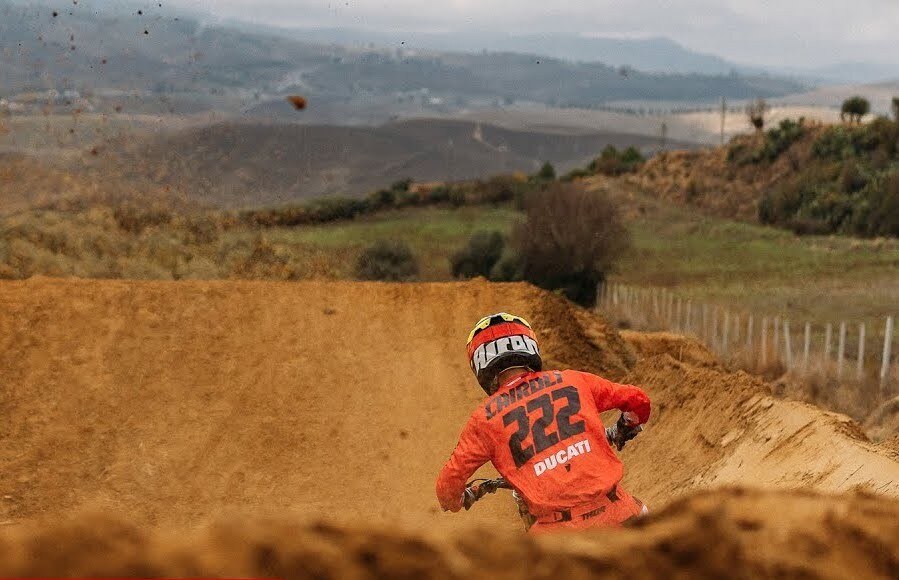 Cairoli e Lupino sulla Ducati Motocross: ora c'è il video!
