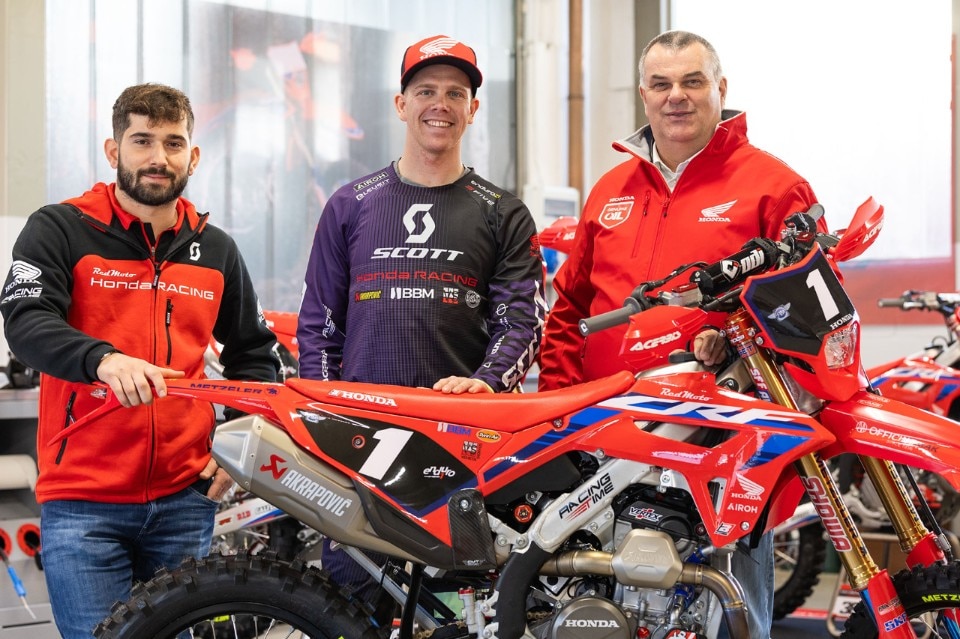 Steve Holcombe passa al Team Honda RedMoto