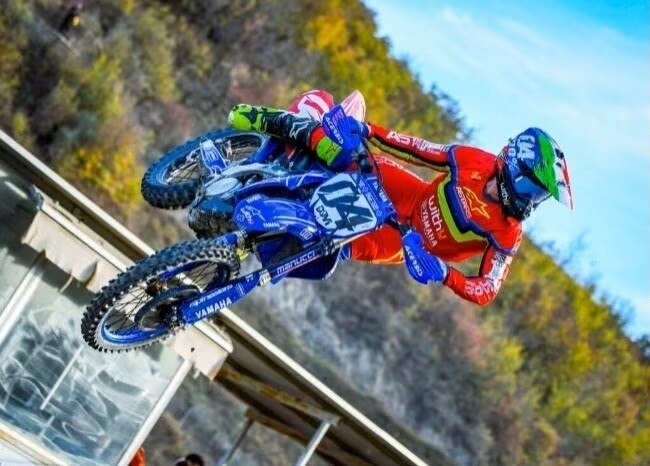 Andrea Dovizioso, caduta in motocross: è ricoverato per trauma cranico