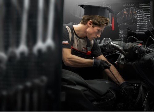 Primo corso ufficiale Yamaha per Tecnico d'Officina