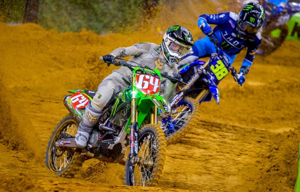 Austin Forkner, calvario infinito: intervento chirurgico al cervello Austin Forkner, calvario infinito: intervento chirurgico al cervello