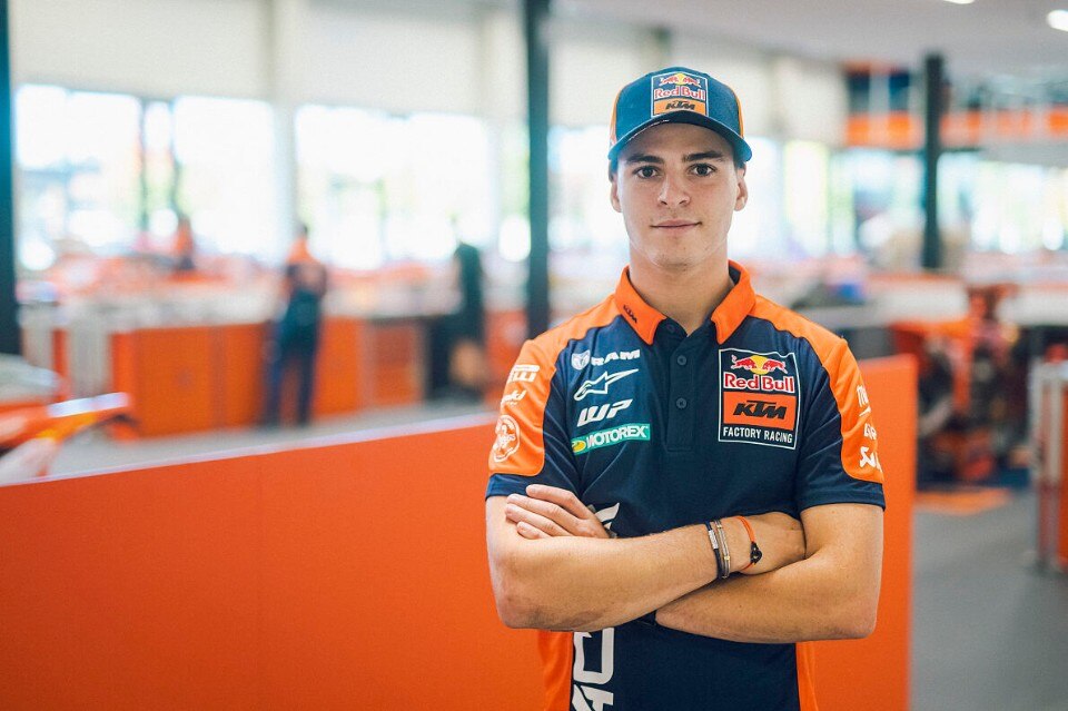 Marc-Antoine Rossi con KTM Factory Racing nel mondiale MX2 2025