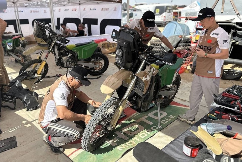 Dakar 2025: Hoto Factory Racing, il cinese che non t'aspetti