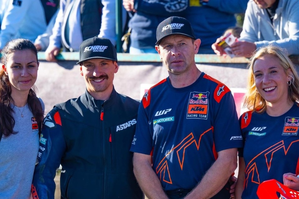 Lukas Hollbacher torna al Mondiale SuperMoto