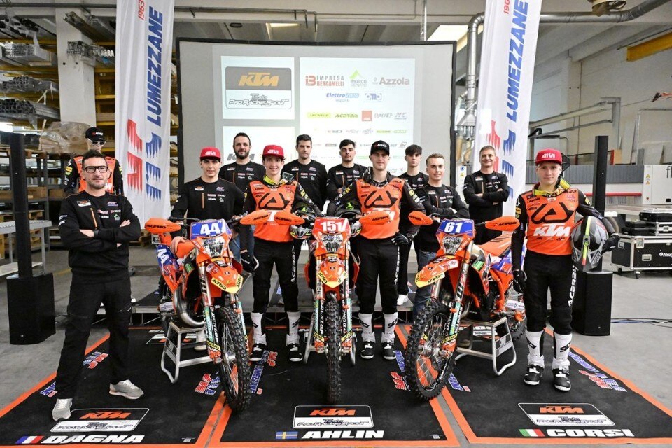 Il Team KTM Pro Racing svela la formazione 2025