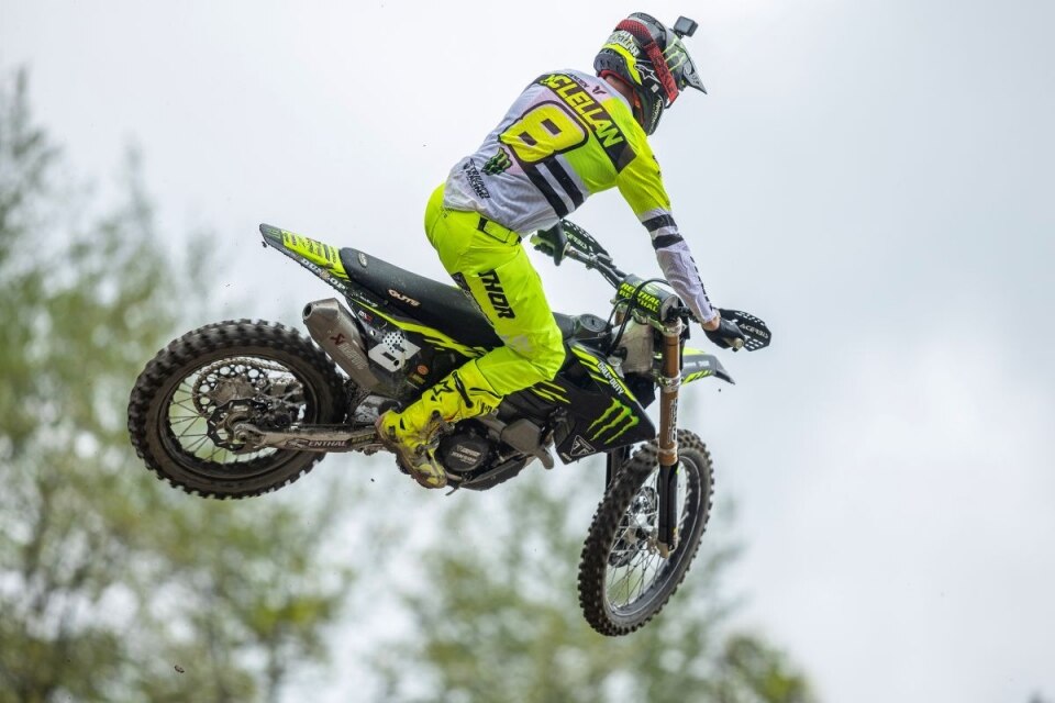 Camden Mclellan continua in MX2 con Triumph Camden Mclellan continua in MX2 con Triumph