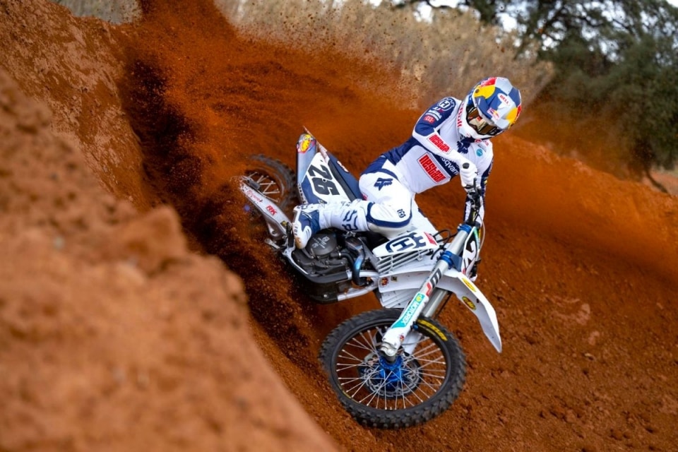Liam Everts rinnova con Husqvarna