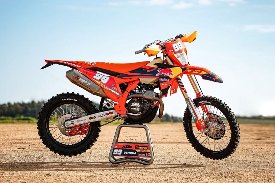 Andrea Verona passa al Team KTM Factory Racing