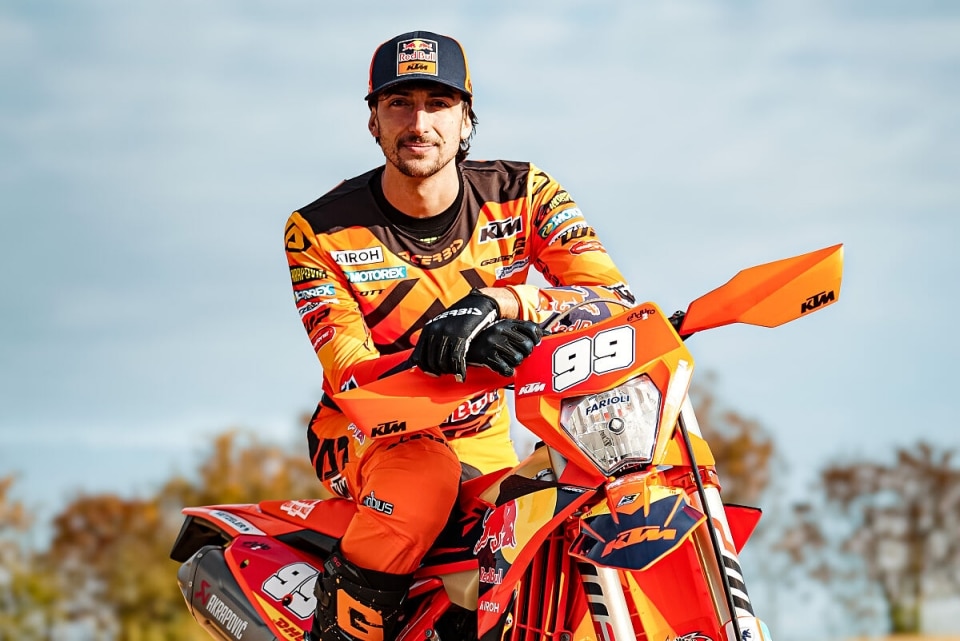 Andrea Verona passa al Team KTM Factory Racing