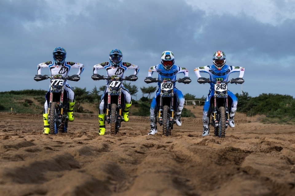I Team Monster Energy Yamaha Factory MXGP e MX2 svelano le nuove livree 2026