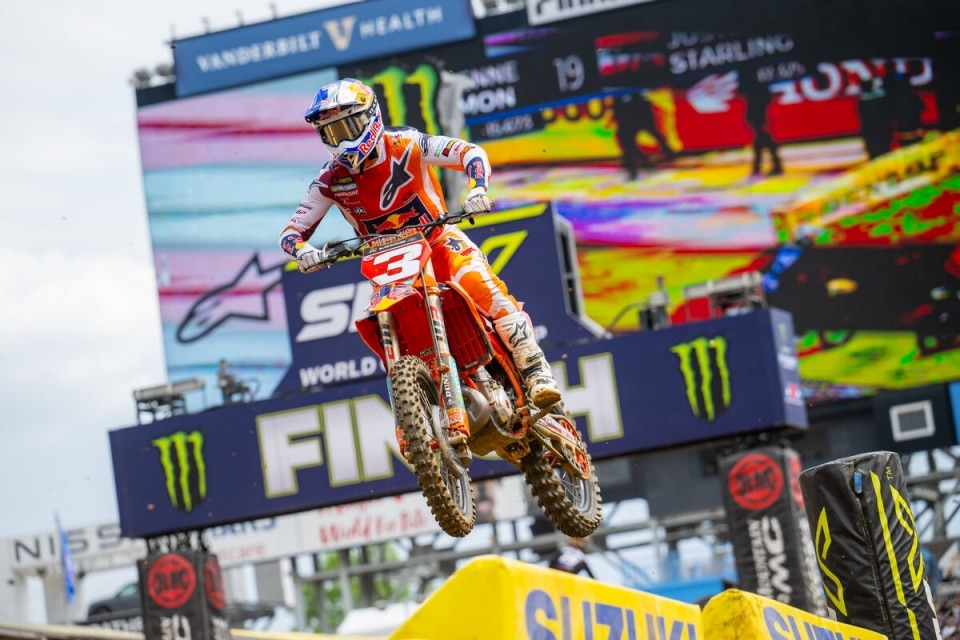 Eli Tomac rientra a Denver
