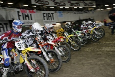 Diretta Genova Supercross. Main event - Spettacolo Cairoli!