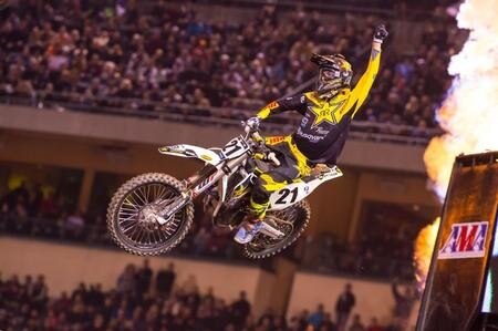 AMA Supercross 2016 - Anaheim 1. Esordio vincente per Anderson e Webb