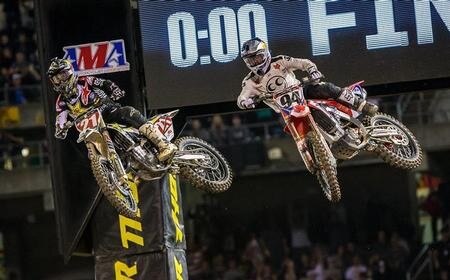 AMA Supercross 2018 – Oakland. Jason Anderson vittoria thrilling e allungo - VIDEO