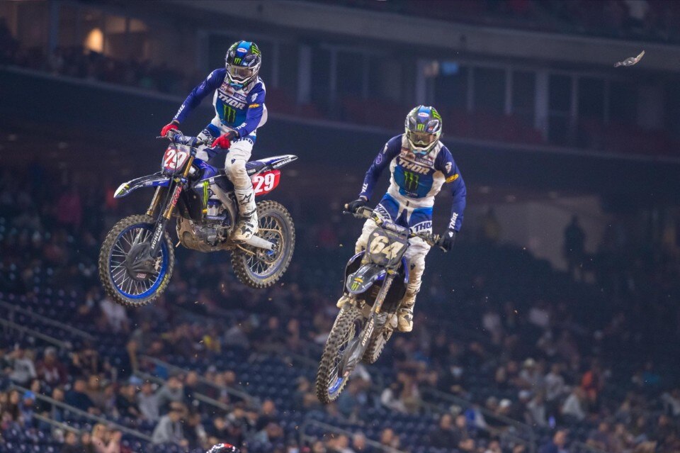 2021 AMA Supercross - Houston3 è di Cooper Webb e Colt Nichols - VIDEO