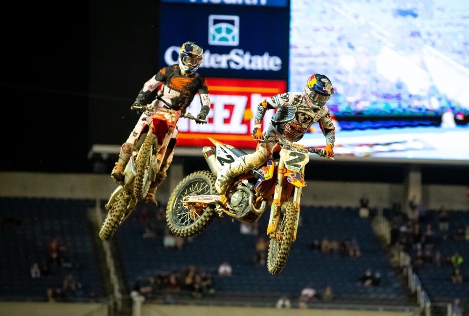 2021 AMA Supercross - Cooper Webb si prende Orlando 1 - VIDEO