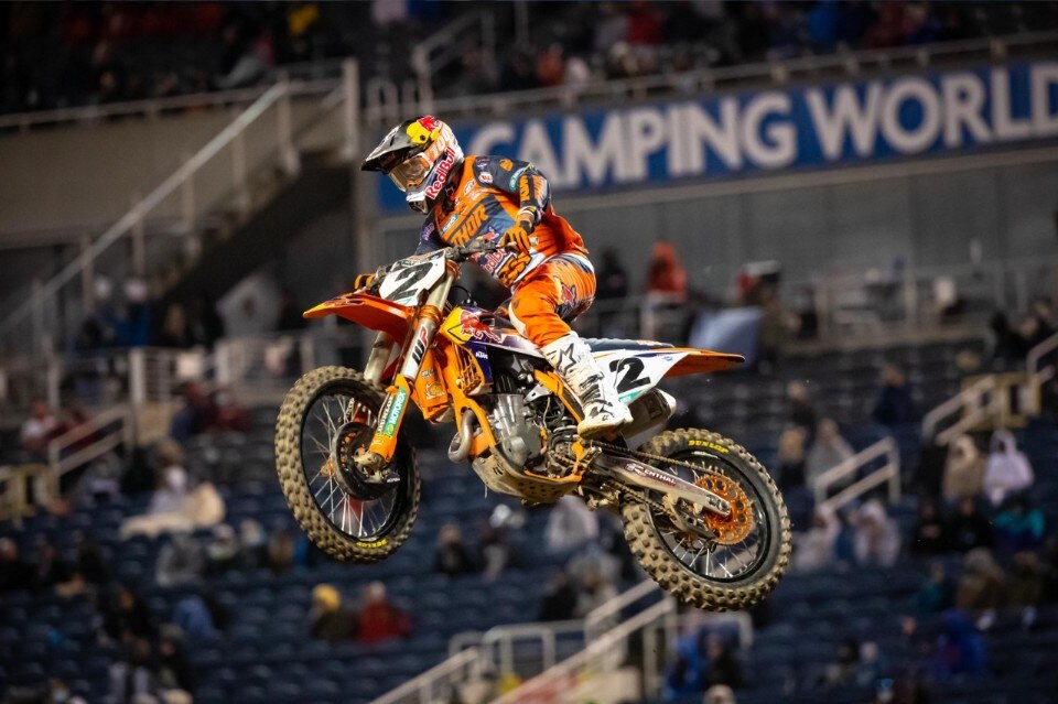 2021 AMA Supercross - Cooper Webb fa doppietta ad Orlando - VIDEO