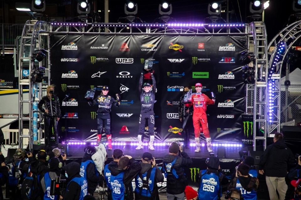 2021 AMA Supercross - Quinta vittoria di Eli Tomac a Daytona - VIDEO