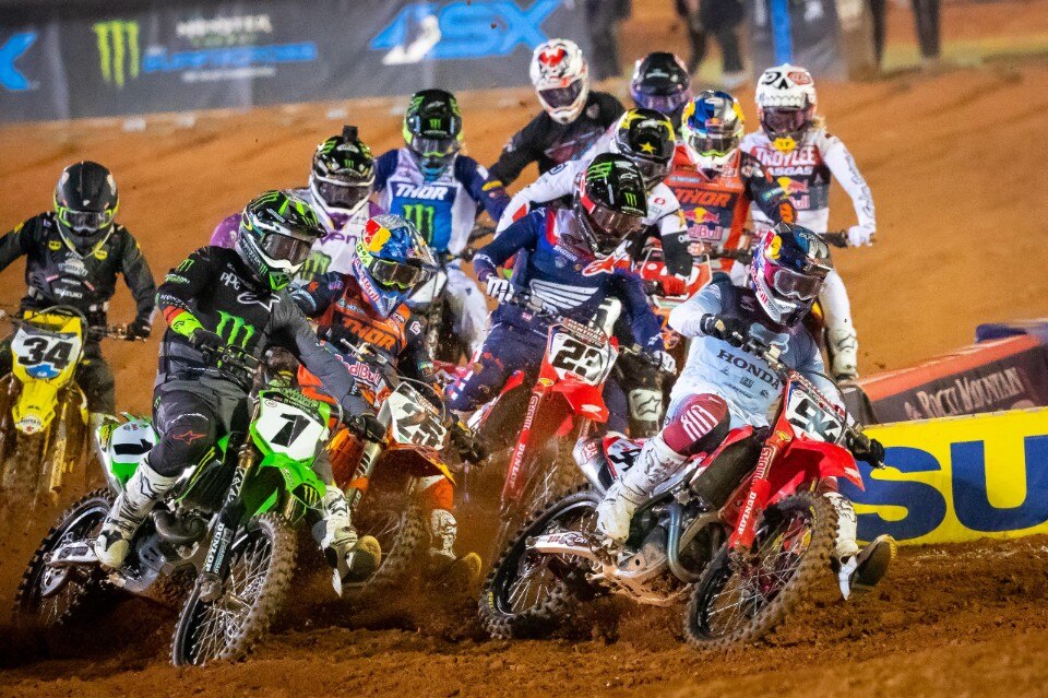 2021 AMA Supercross, Roczen vince Atlanta2 e recupera in classifica - VIDEO
