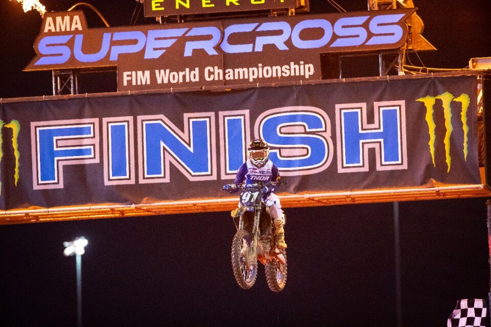 2021 AMA Supercross, Webb vince la sfida con Roczen ad Atlanta3 - VIDEO