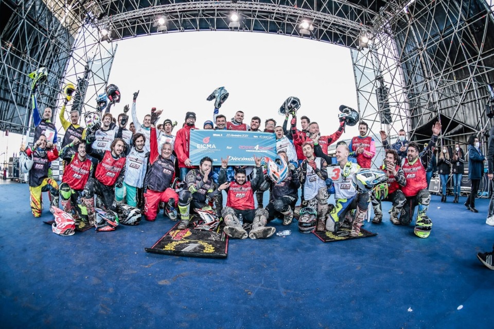 Tutto lo spettacolo delle gare dell'area MotoLive di EICMA 2021! Tutto lo spettacolo delle gare dell'area MotoLive di EICMA 2021!