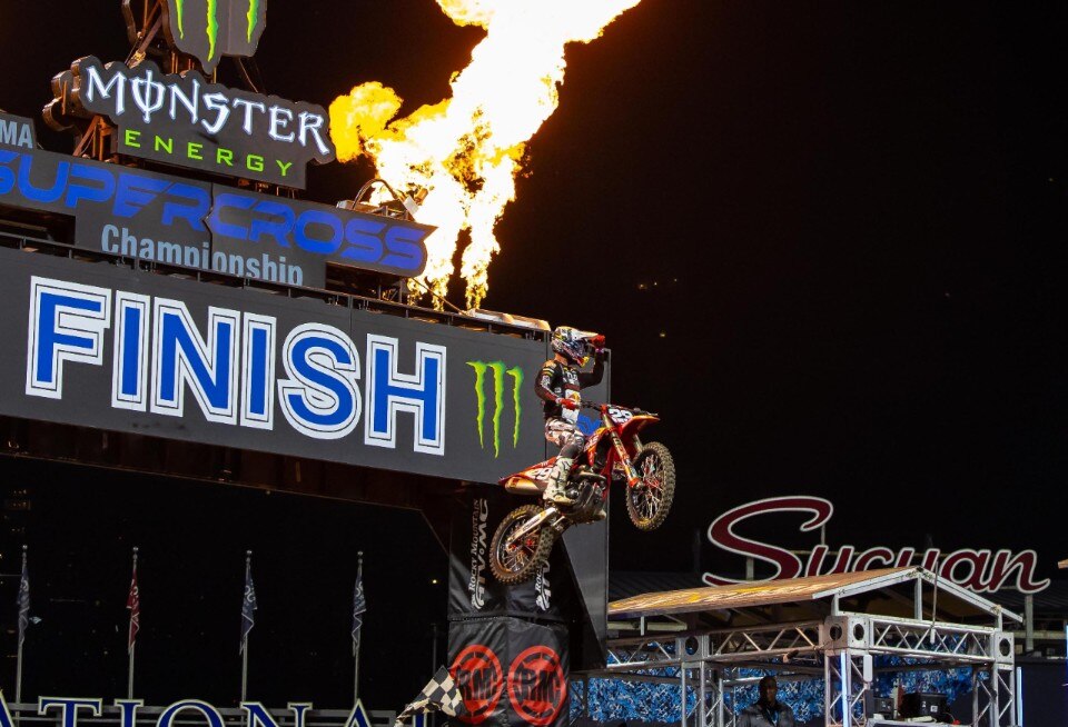 AMA Supercross 2022, la prima di Chase Sexton a San Diego - VIDEO