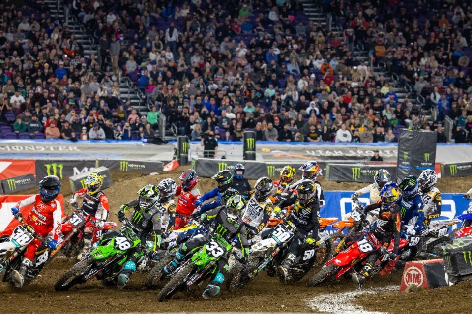 AMA Supercross 2022, Jason Anderson si prende anche Minneapolis - VIDEO