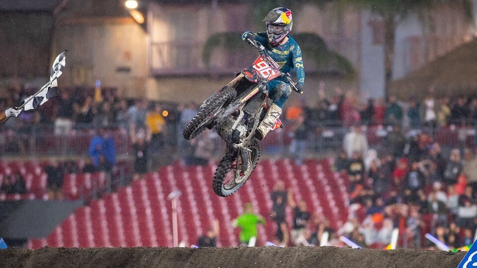 AMA Supercross 2023: dalla sabbia di Tampa escono Webb e H. Lawrence - L'analisi di Stefano Dami VIDEO