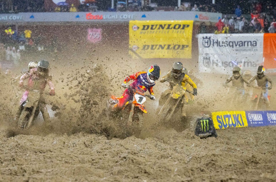 AMA Supercross 2024 - San Francisco: l'approfondimento di Stefano Dami