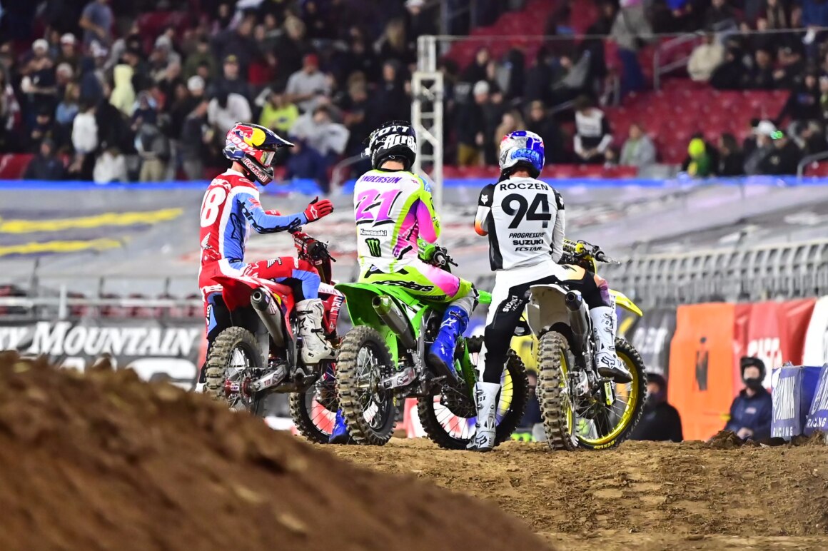 AMA Supercross 2024 - Glendale: l'approfondimento di Stefano Dami AMA Supercross 2024 - Glendale: l'approfondimento di Stefano Dami