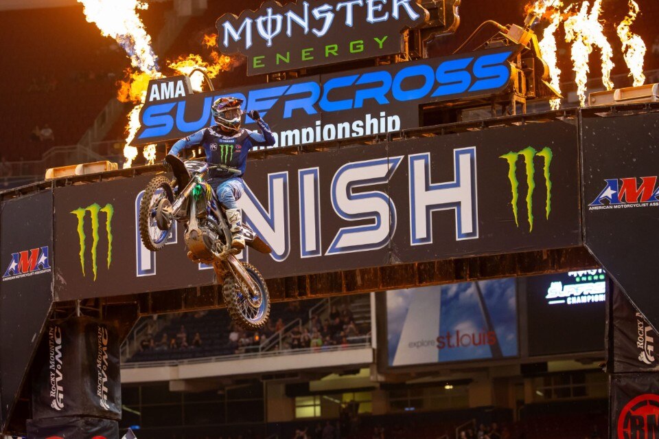 AMA Supercross 2024 - St. Louis: bentornato Eli Tomac - L'approfondimento di Stefano Dami AMA Supercross 2024 - St. Louis: bentornato Eli Tomac - L'approfondimento di Stefano Dami