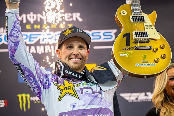 AMA Supercross 2024 - Nashville: l'approfondimento di Stefano Dami
