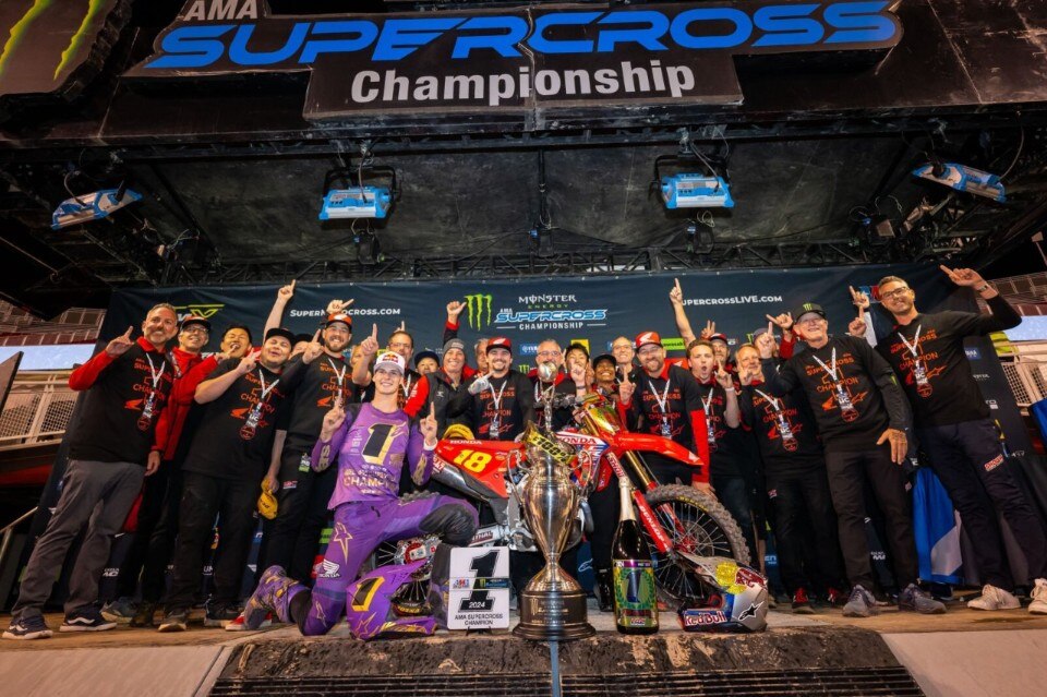 AMA Supercross 2024 - il commento finale di Stefano Dami AMA Supercross 2024 - il commento finale di Stefano Dami