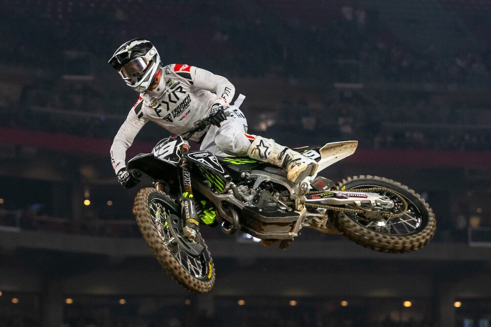 Jordon Smith regala alla Triumph la prima vittoria nel Supercross
