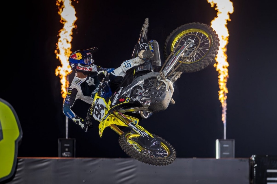 WSX 2025: Ken Roczen e Max Anstie vincono il GP di Buenos Aires