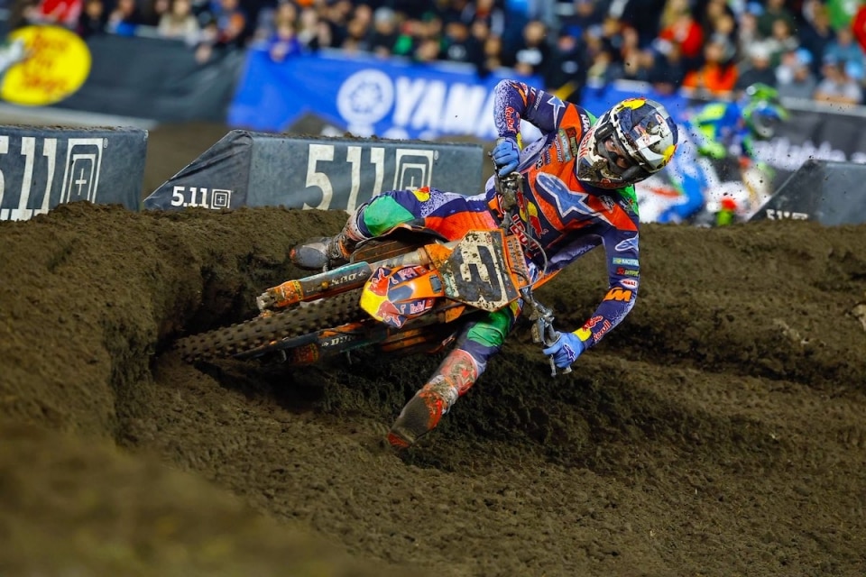 AMA Supercross 2026: Tomac e Hammaker re di Daytona - VIDEO