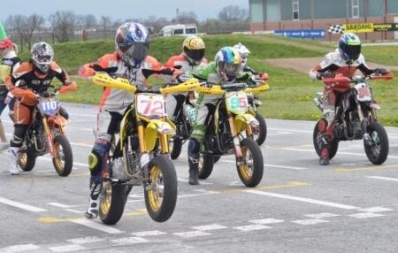 Italiano Minibike Motard - Busca. A Francesco Levi la Stock Agonisti
