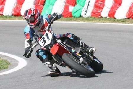Velocità in Salita - Supermotard. Loris Pedriali vince la Carpasio-Pratipiani