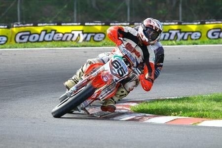 Trofeo CentroSud Italia Supermoto 2010. Porfiri Campione della S1