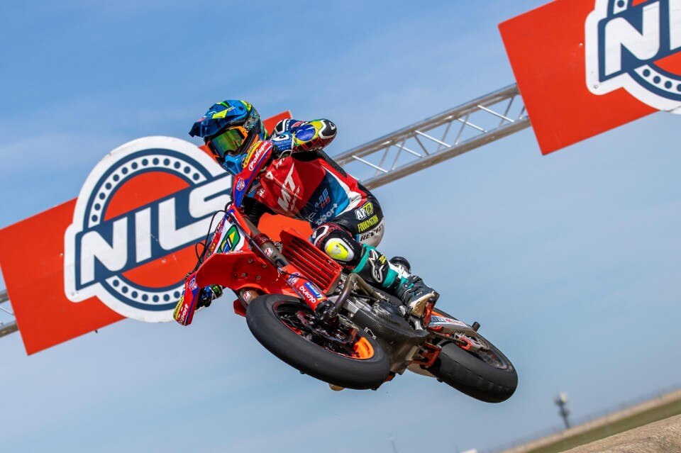 Mondiale Supermoto: Diogo Moreira vince il GP di Catalunya