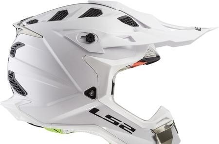 LS2 Subverter MX470. Una nuova stella tra i caschi off-road