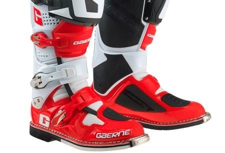 Gaerne SG.12 RED. Riferimento racing